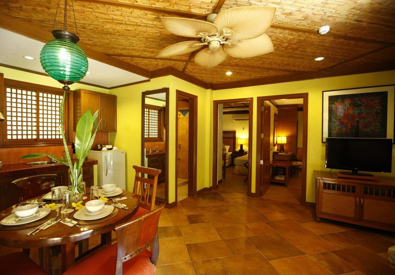 Boracay Tropics Resort Hotel Manoc-Manoc Экстерьер фото