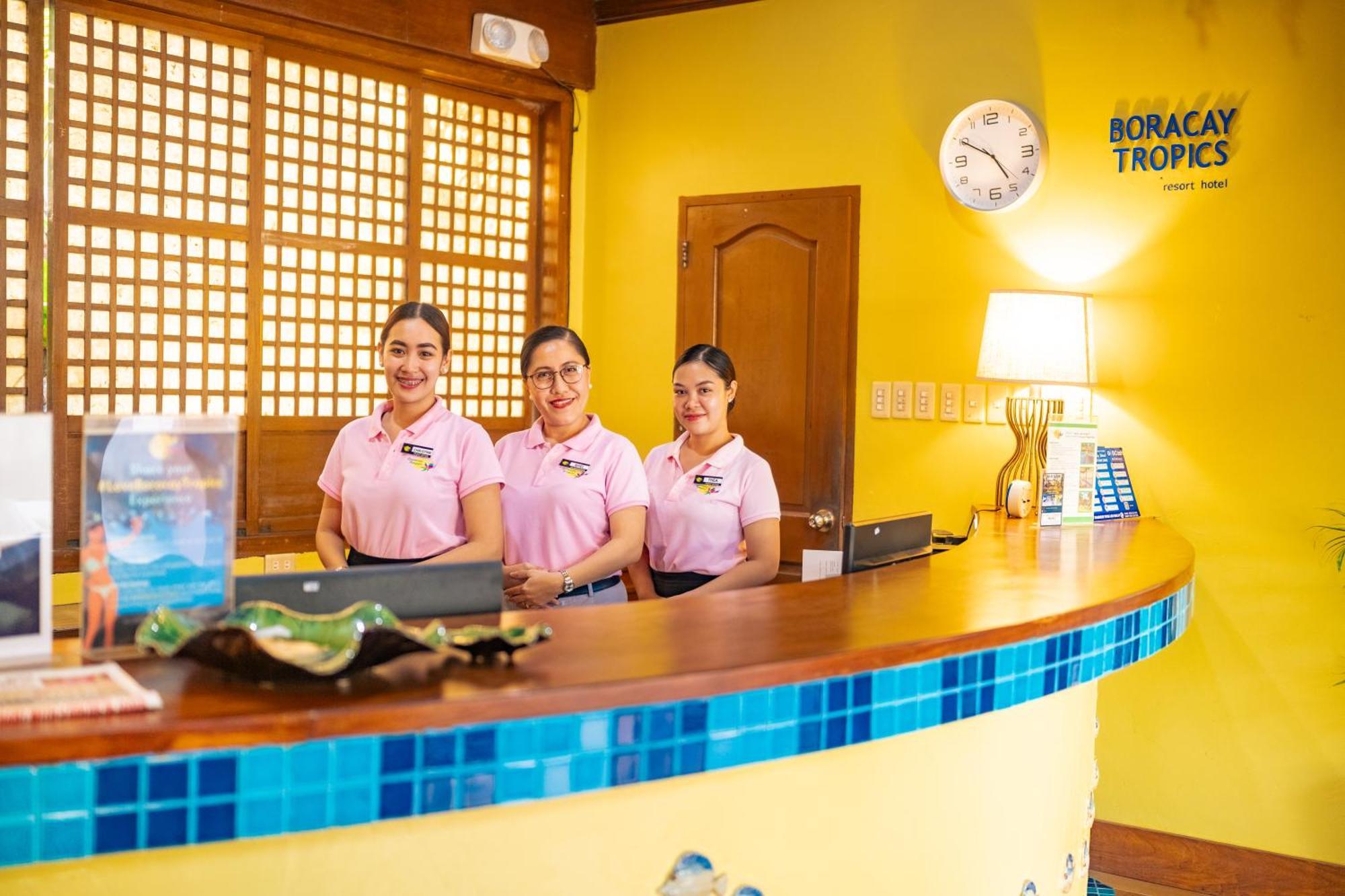 Boracay Tropics Resort Hotel Manoc-Manoc Экстерьер фото